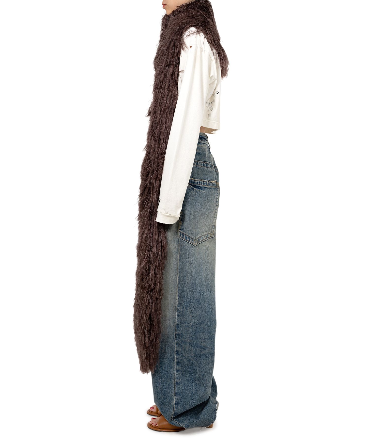 【MIHARAYASUHIRO】Shaggy Fringe Knit Scarf 一気に華やかに♪ Maison MIHARA YASUHIRO ONLINE STORE(メゾンミハラヤスヒロ