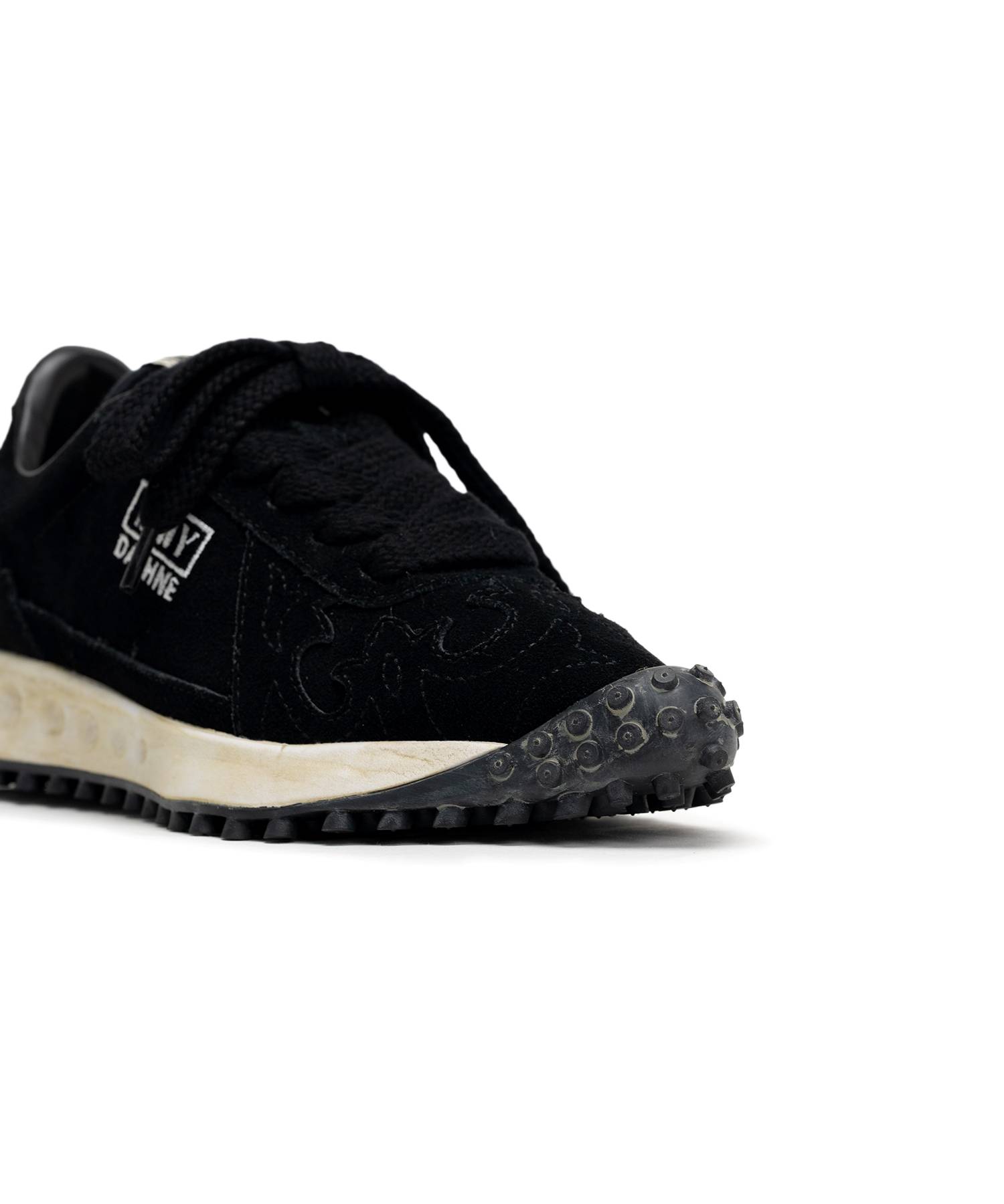 "DAPHNE" OG Sole Western Detail Suede Low-top Sneaker