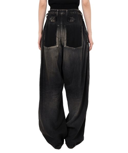 Cut-Out Pocket Denim Pants