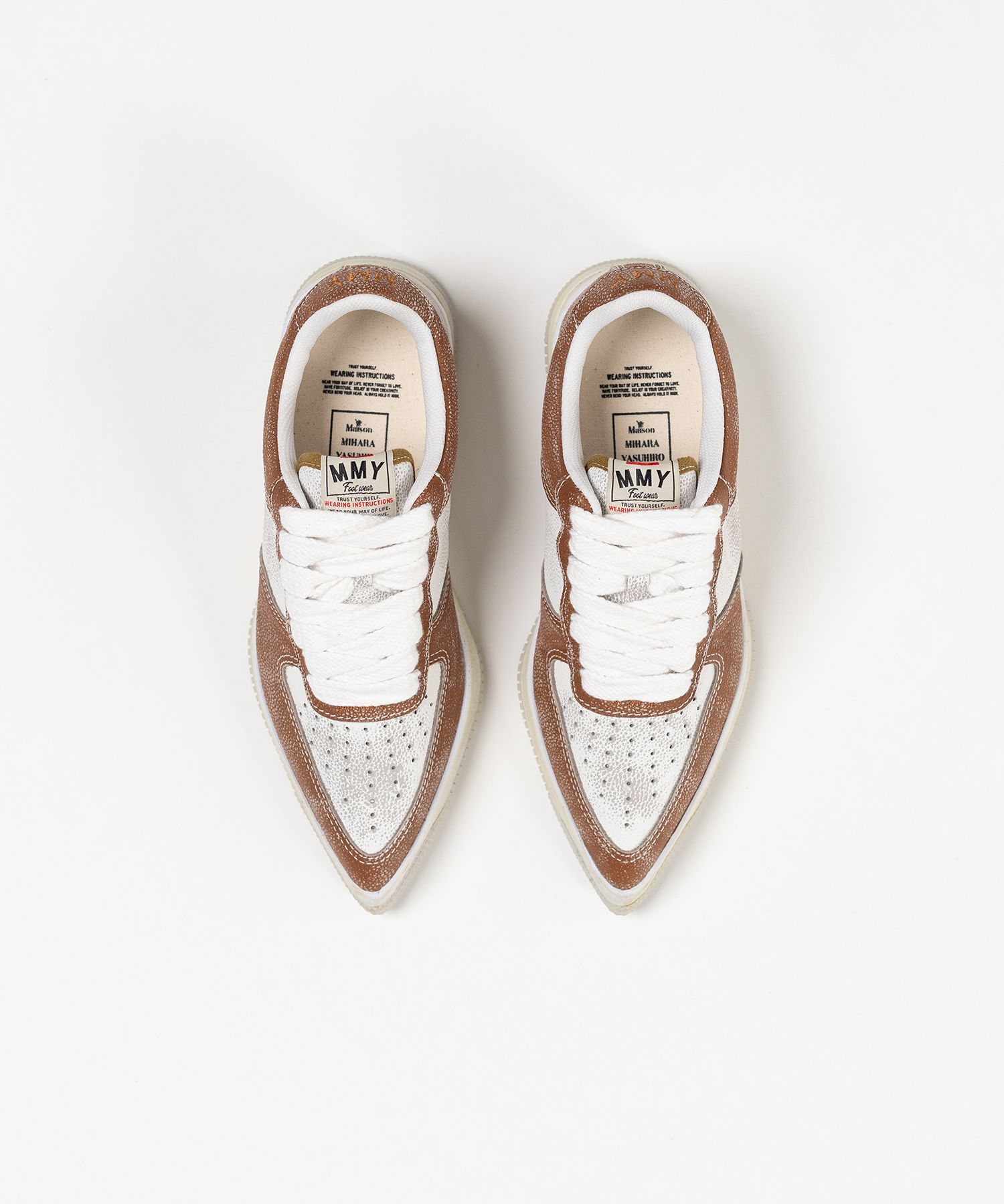 "ROSY" OG Sole Shrink Leather Low-top Sneaker