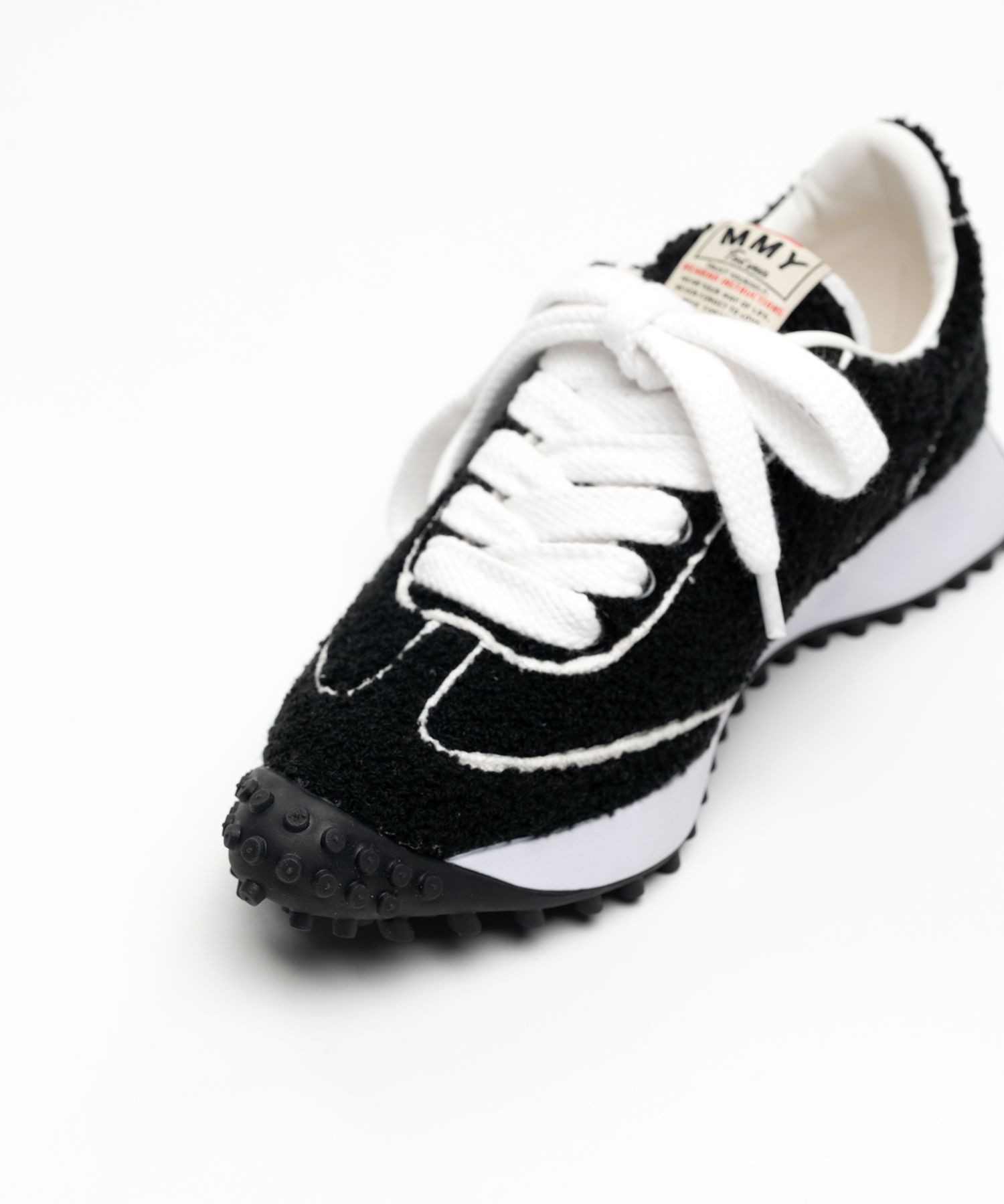 "DAPHNE" OG Sole Chenille Embroidey Canvas Low-top Sneaker