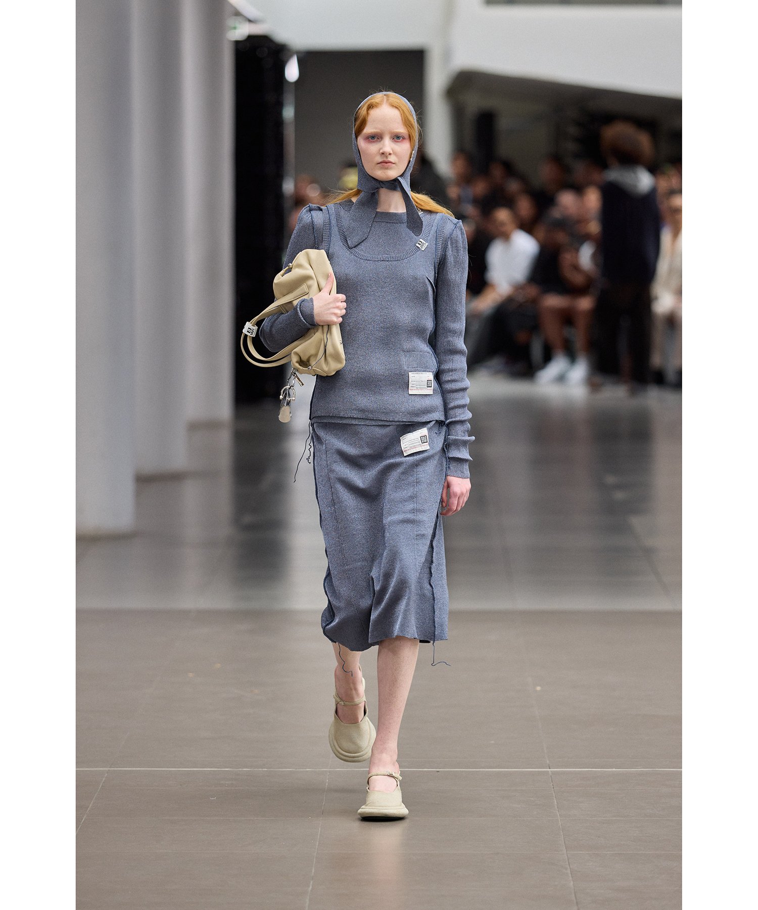 Inside-Out Glitter Knit Tank-top