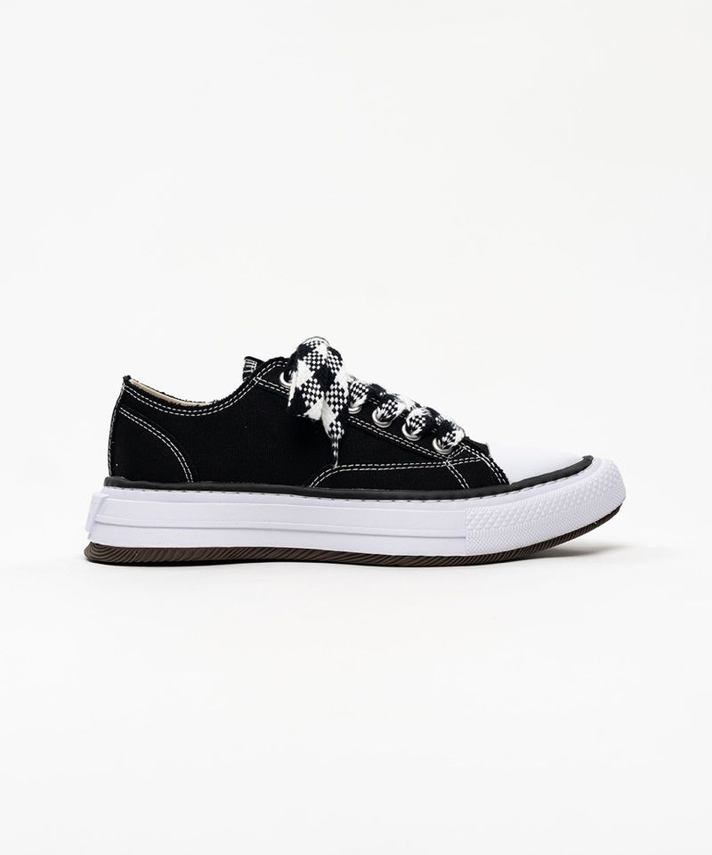 "YUCCA" OG Sole Canvas Low-top Sneakers