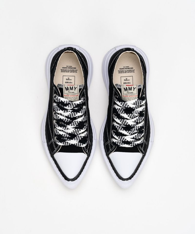 "YUCCA" OG Sole Canvas Low-top Sneakers
