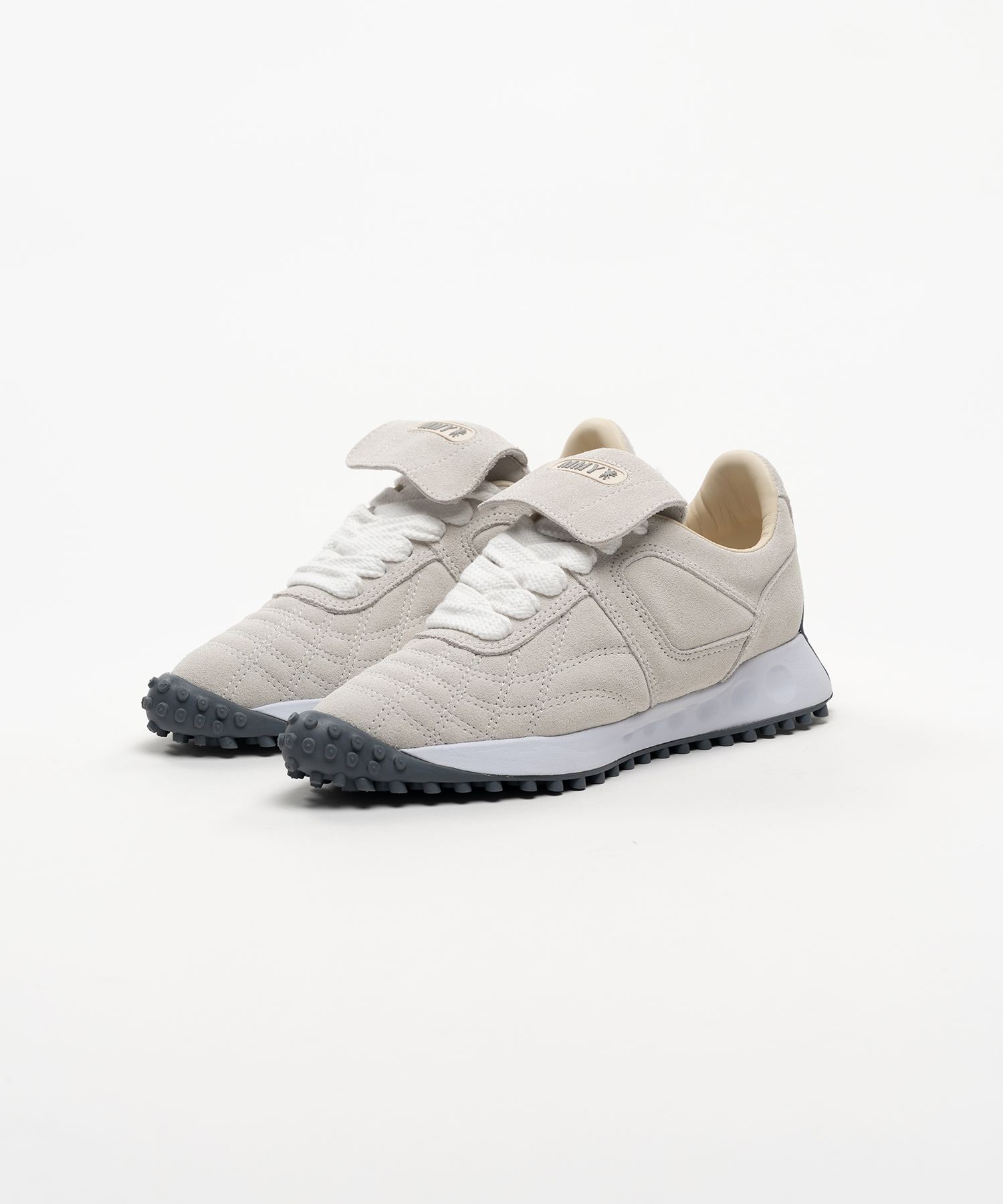 "CALLA"OG Sole Brushed Suede Low-top Sneaker