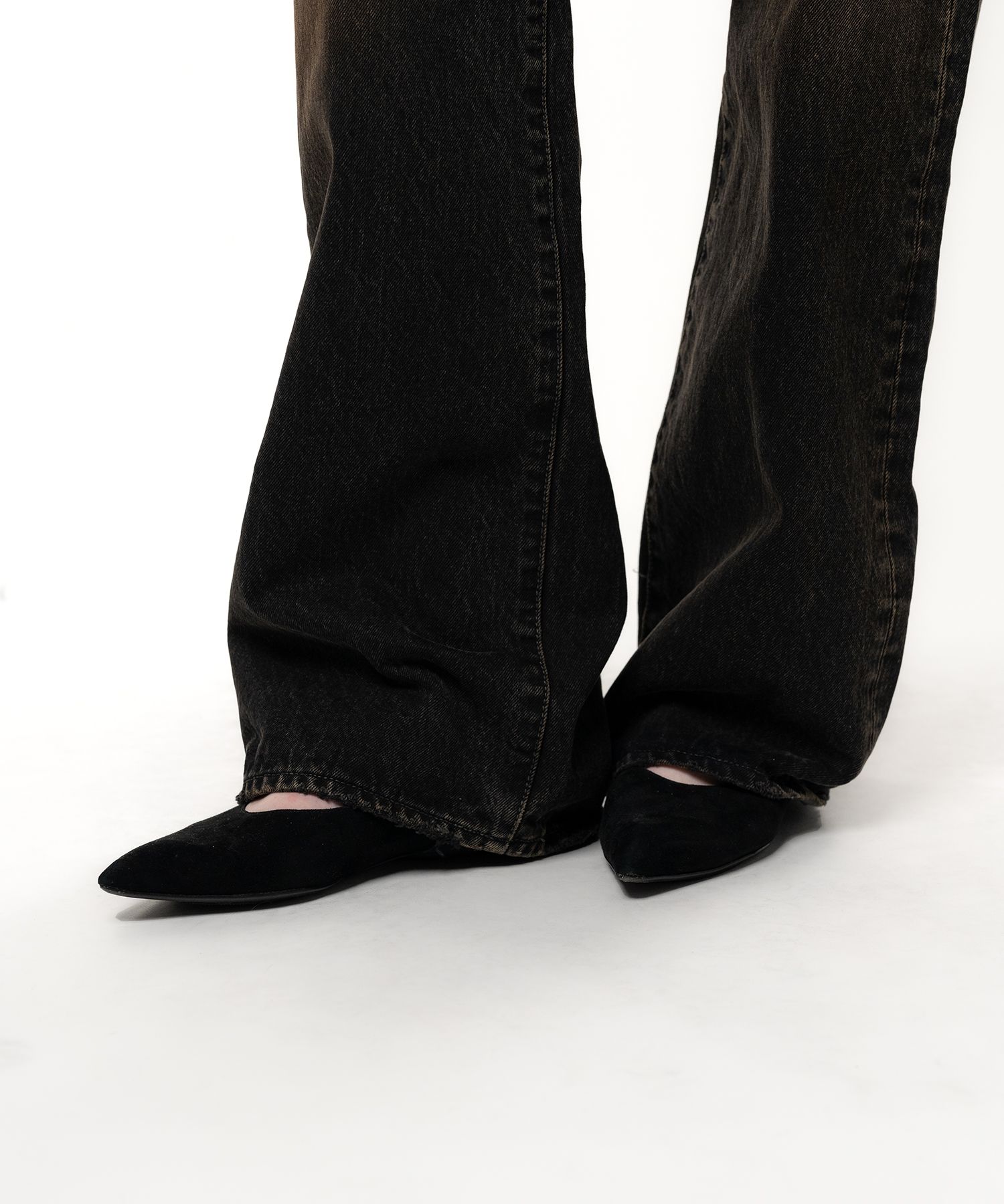 "JANE" Suede Strap Pointed Shoes