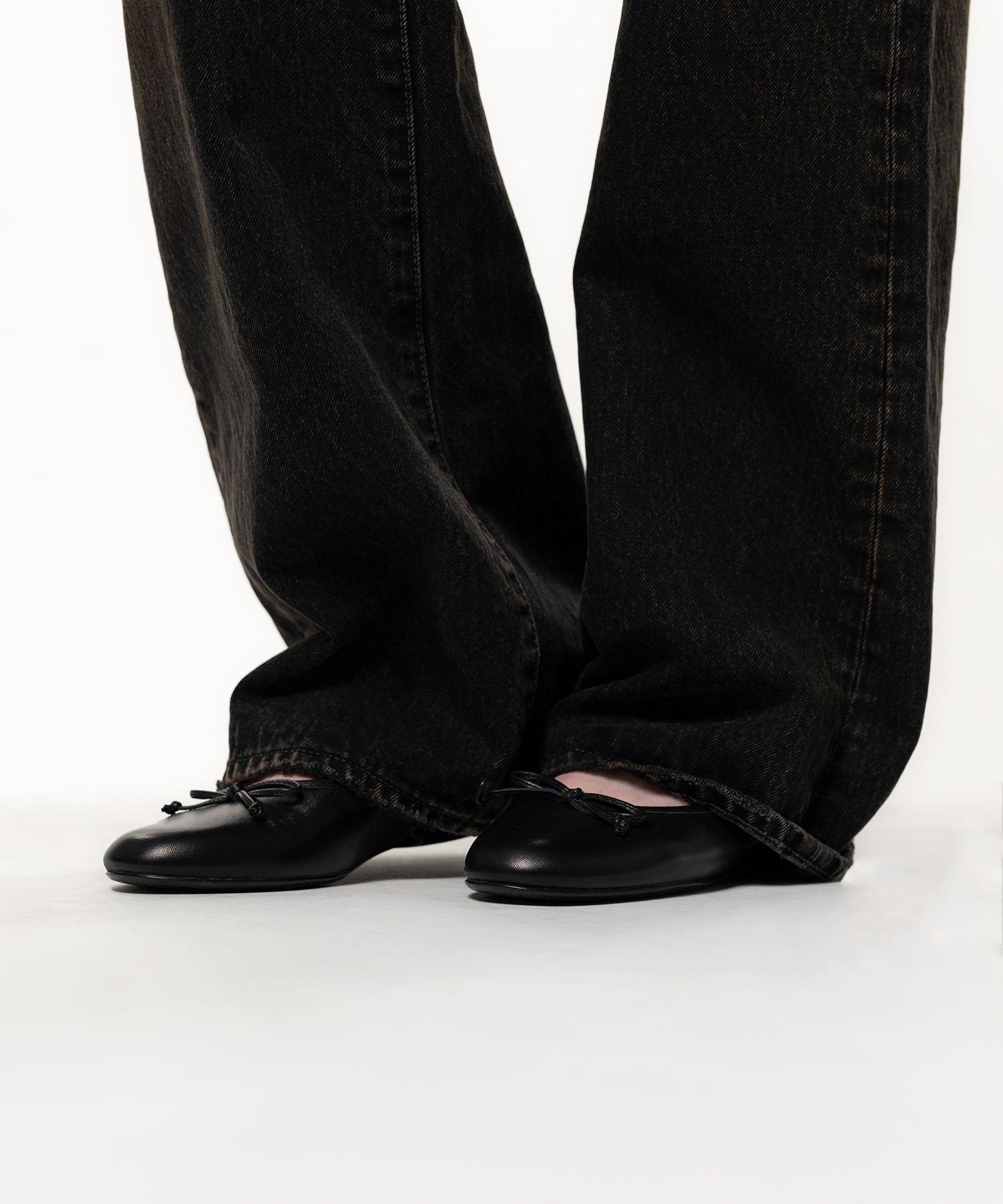 "JANE" Leather Ballet Shoes