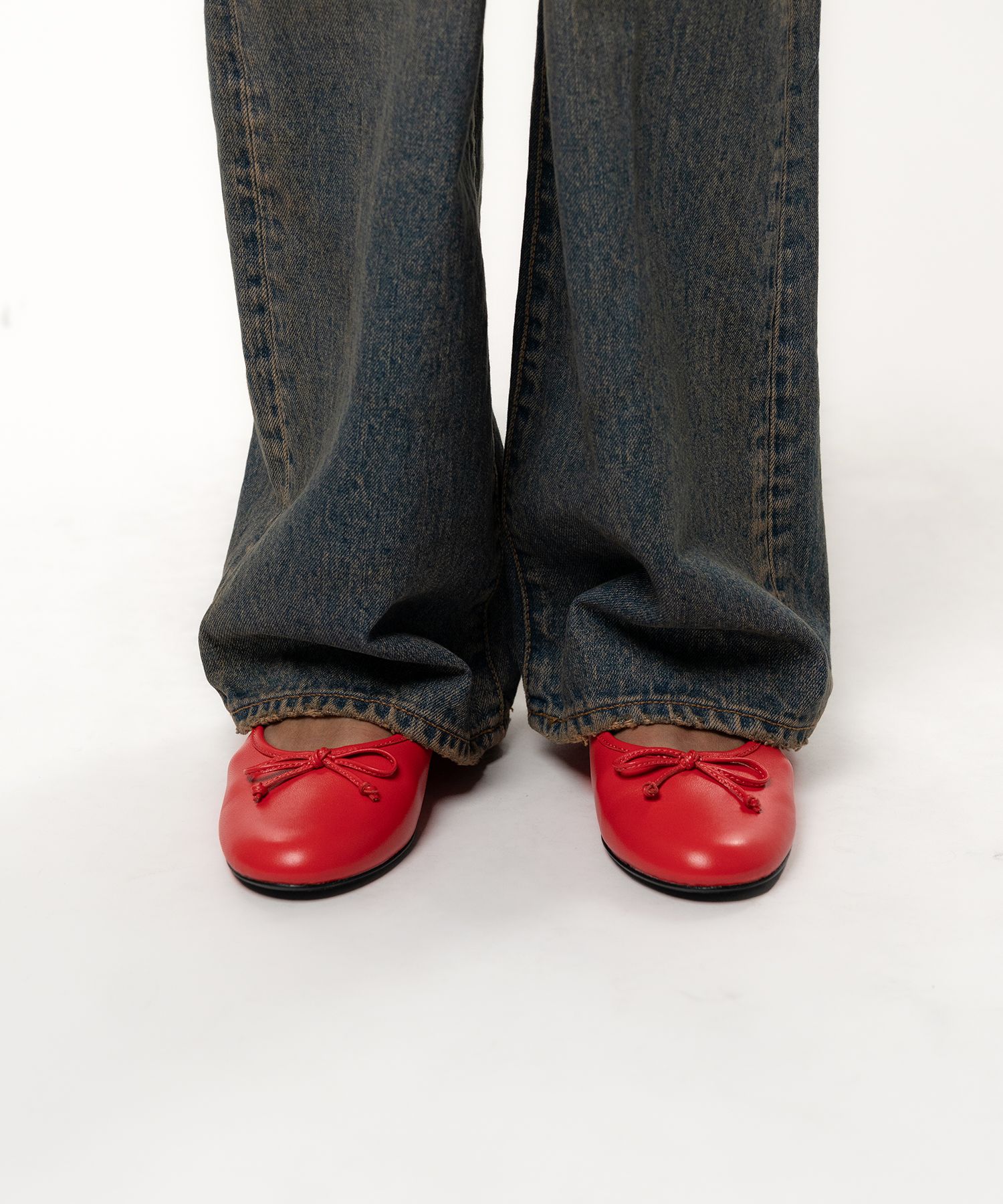 "JANE" Leather Ballet Shoes