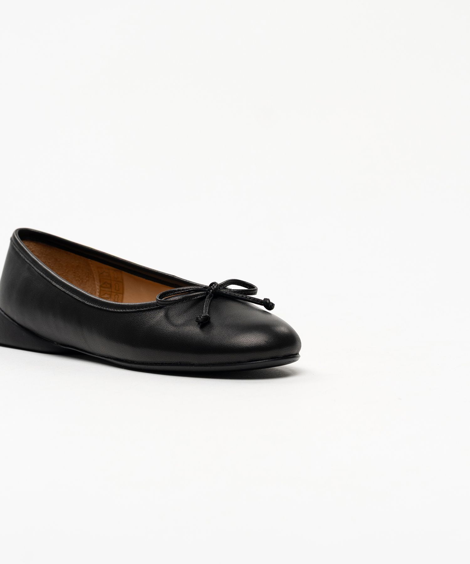 "JANE" Leather Ballet Shoes