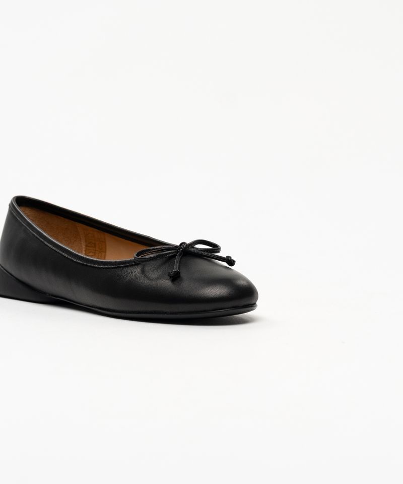 "JANE" Leather Ballet Shoes