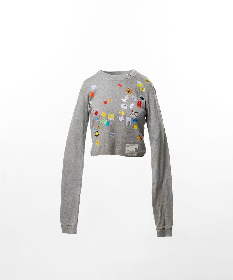 Price Tag Sticker Printed Cropped Long Sleeve T-shirt