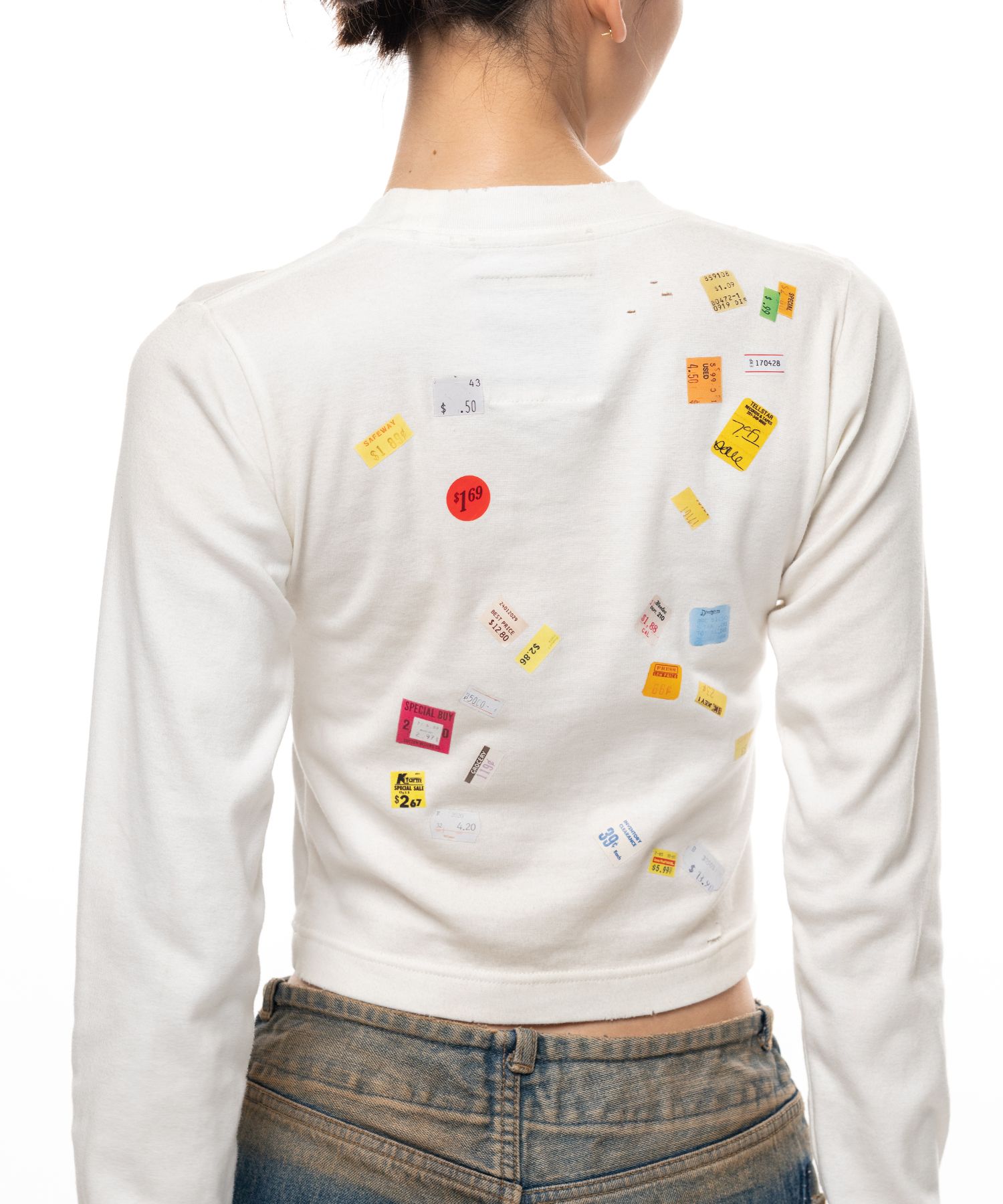 Price Tag Sticker Printed Cropped Long Sleeve T-shirt