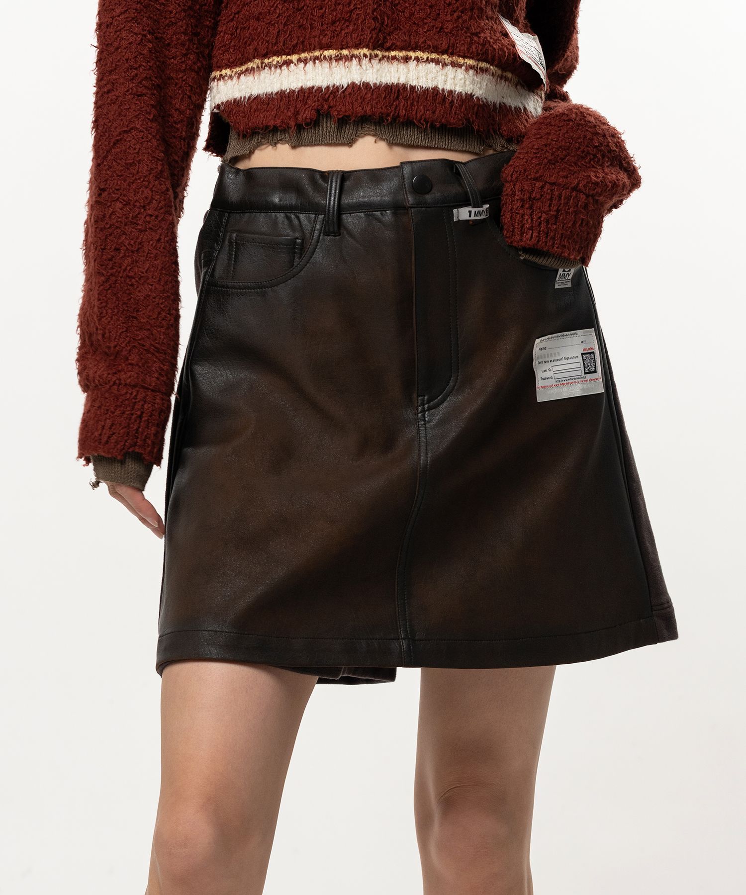Coated Skirt Pants