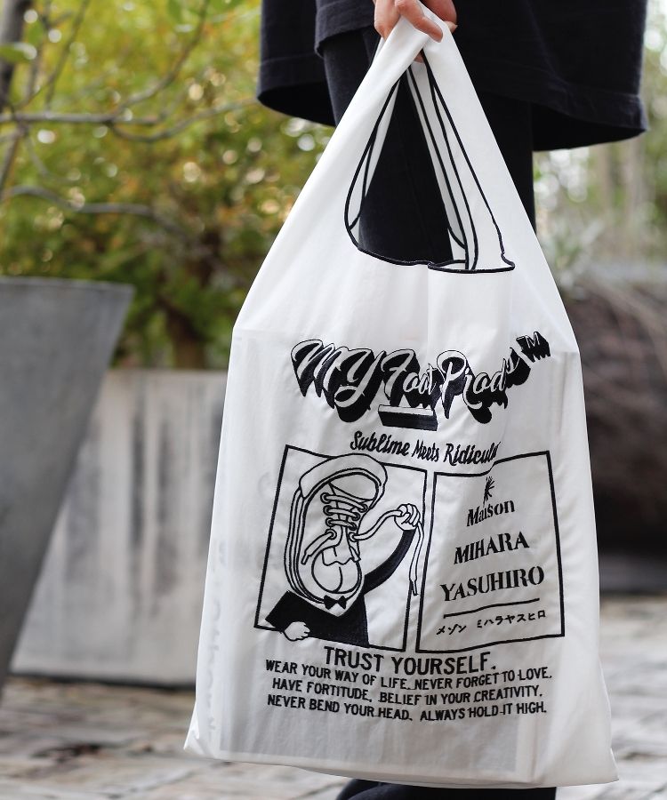 BALL & CHAIN Eco bag with strap