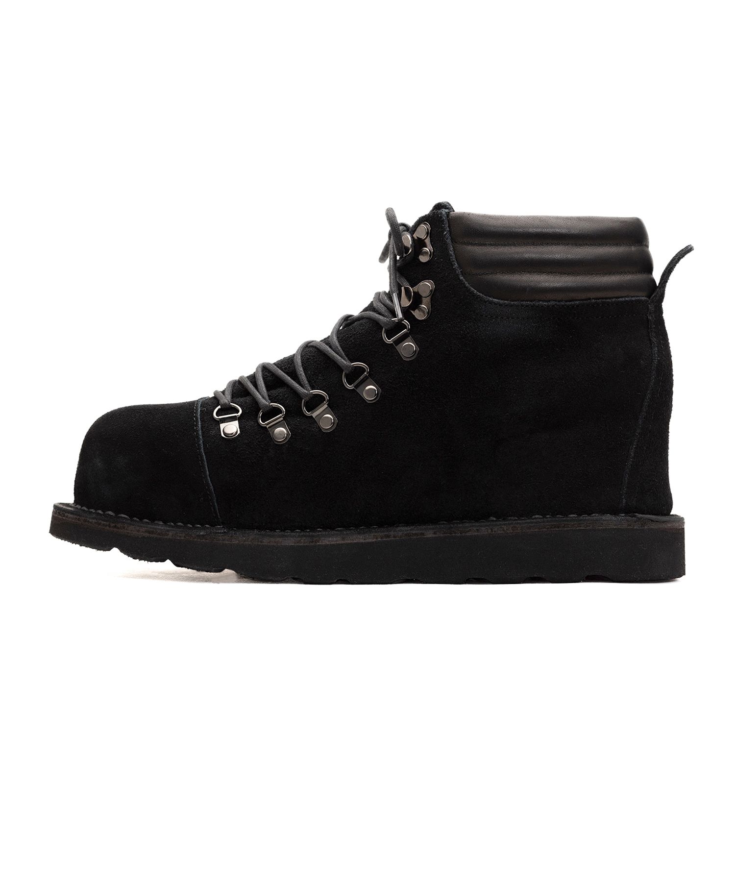 【EXCLUSIVE】 Giant Trekking Boots