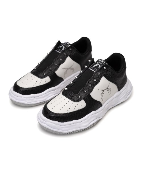 roarguns X MMY "WAYNE" OG Sole Studs Leather Low-top Sneaker