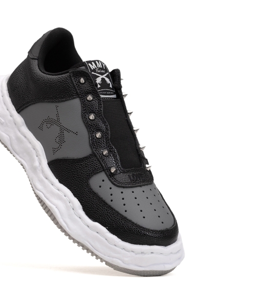 roarguns X MMY "WAYNE" OG Sole Studs Leather Low-top Sneaker