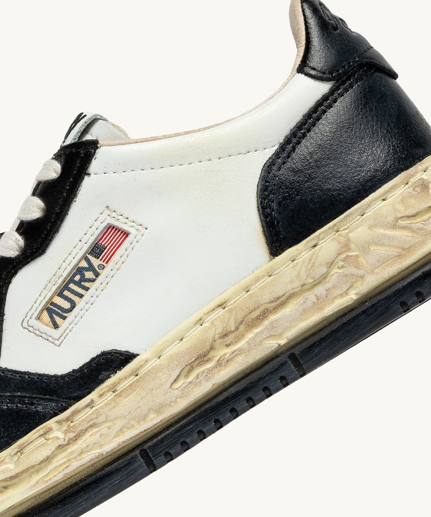 "Autry x MMY General Scale." Medalist Low Supervintage