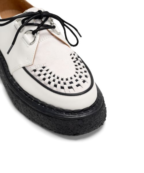 ミハラヤスヒロ　MIHARA YASUHIRO LEON 非売品 ミハラヤスヒロ MIHARA YASUHIRO LEON 非売品 - メルカリ