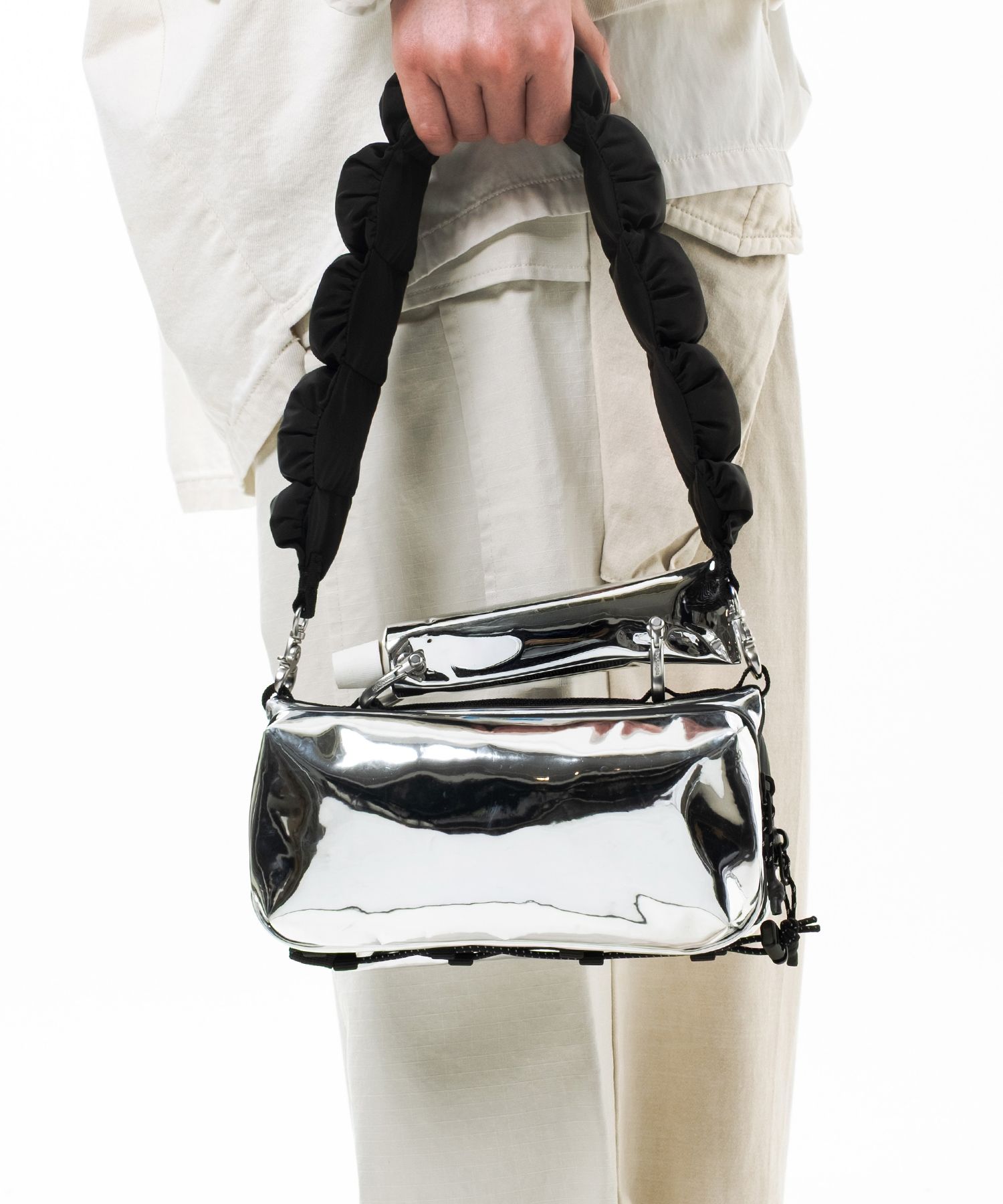 "Topologie x MMY" Extra Puff Puffer Wrist Strap