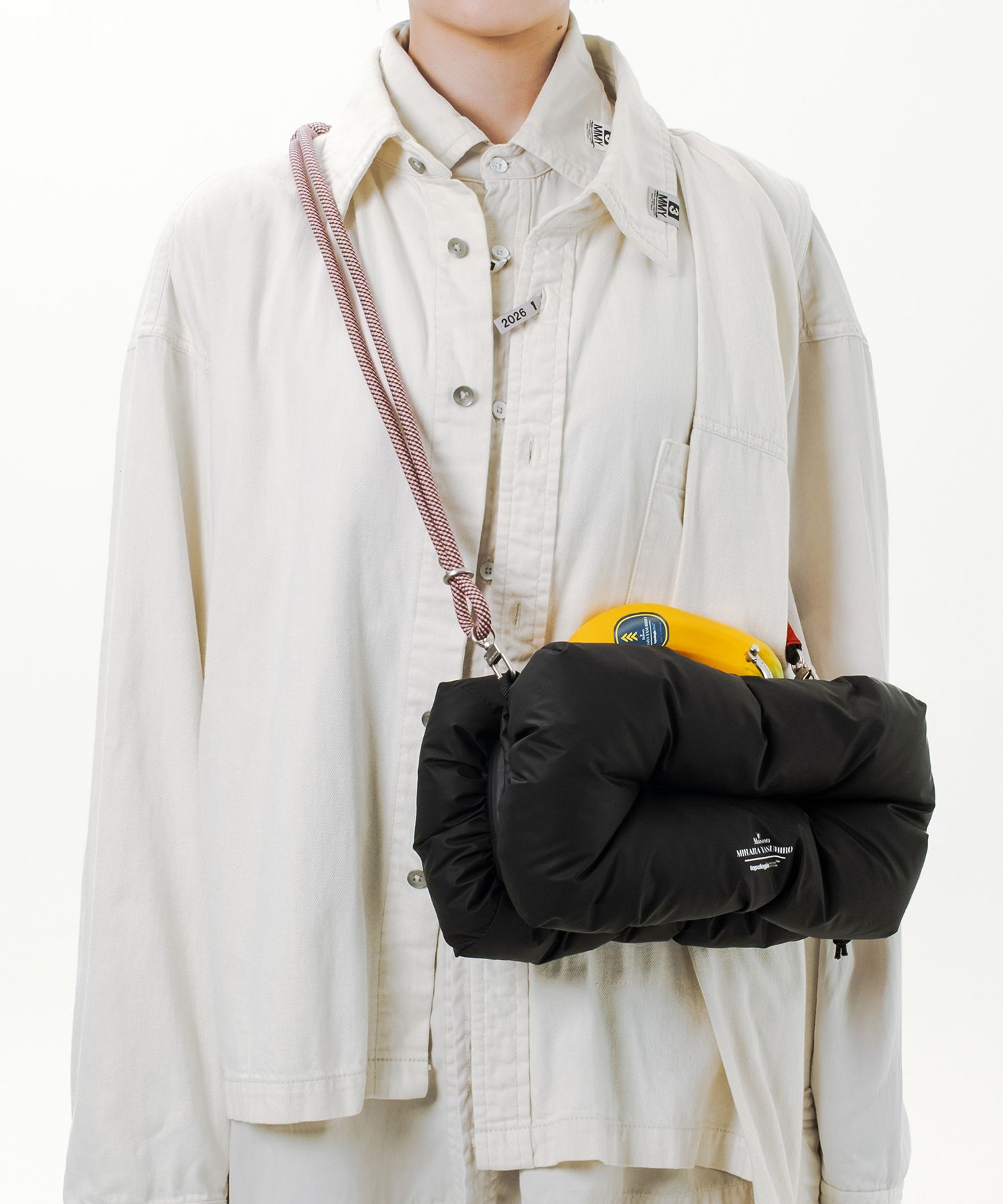 "Topologie x MMY" Bottle Sacoche Black Extra Puff Medium Matt Coated