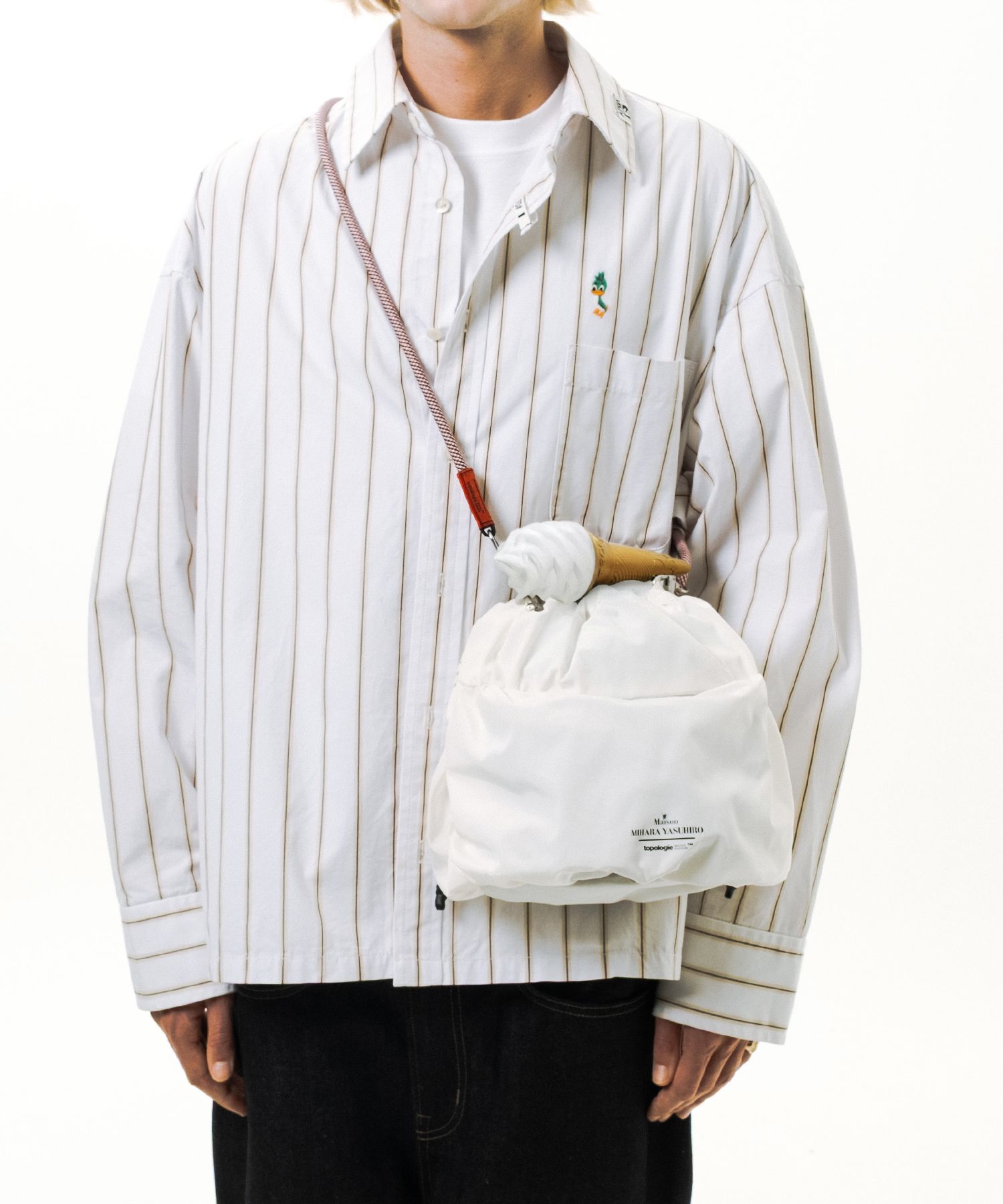 "Topologie x MMY" Bucket Marshmallow Extra Puff Matt Coated