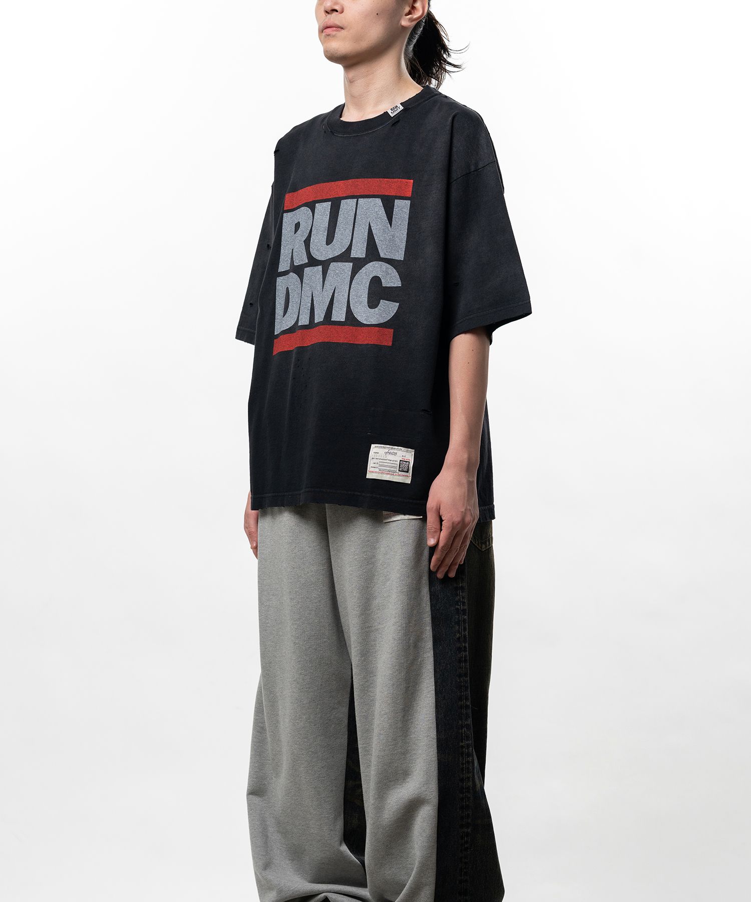 "U/MUSIC x MMY" Run-D.M.C. Graphic T-shirt