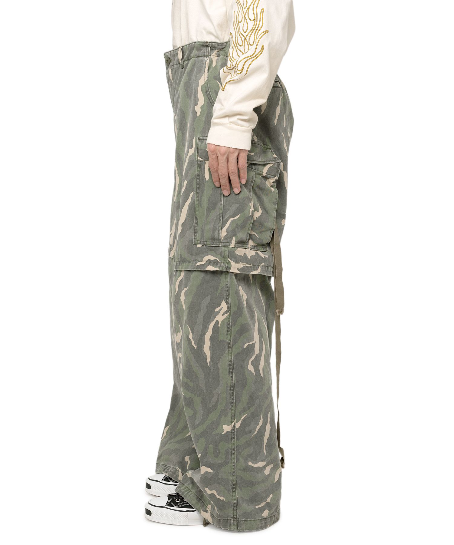 Camouflage Wide Pants