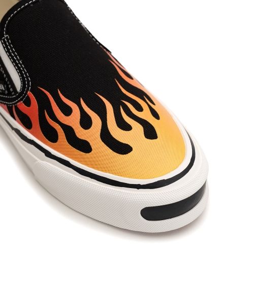 "Cornell"Fire Pattern Vulcanized Slip on Sneaker