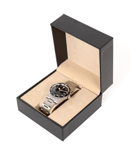 Vague watch Co. ゴールド腕時計 未使用品 VAGUE WATCH CO. 腕時計 ゴールド/シルバー 箱保証書付き - メルカリ