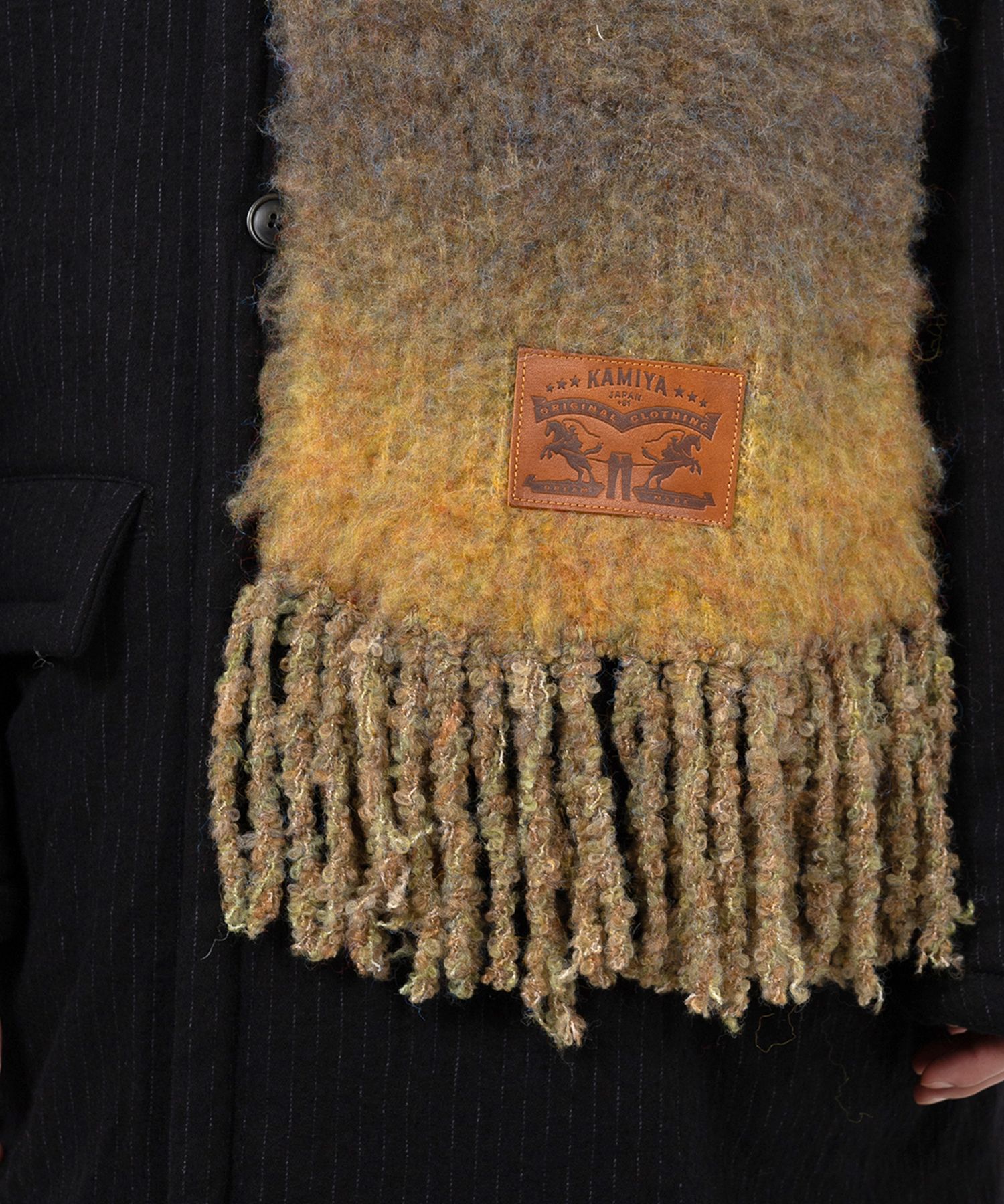 Gradation Knit Muffler