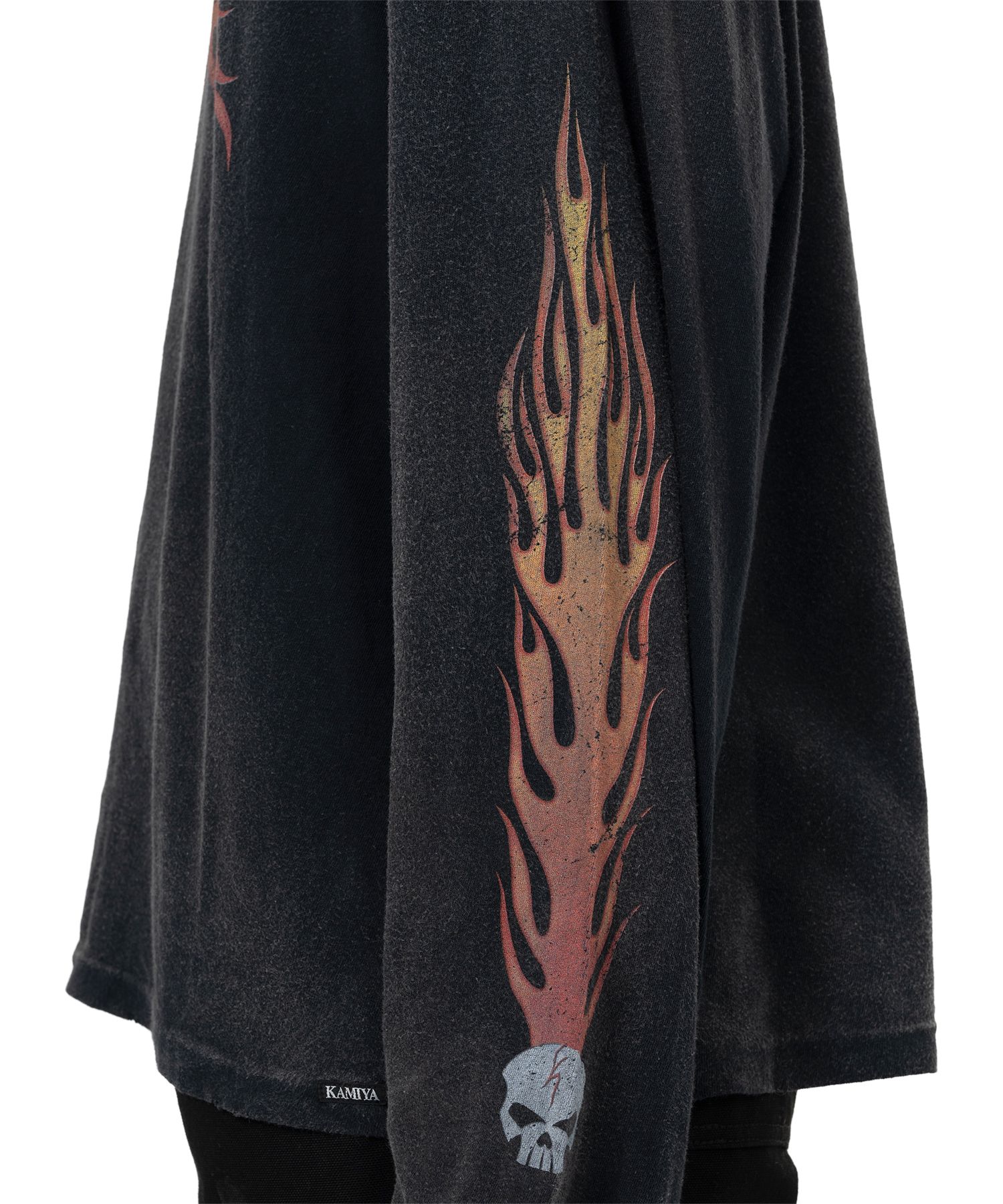 "Skull Flame" Distressed L/S T-shirt