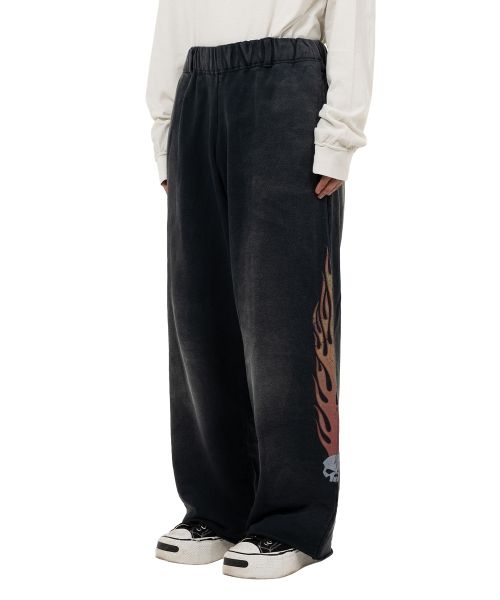 “Skull Flame” Distressed Sweat Pants