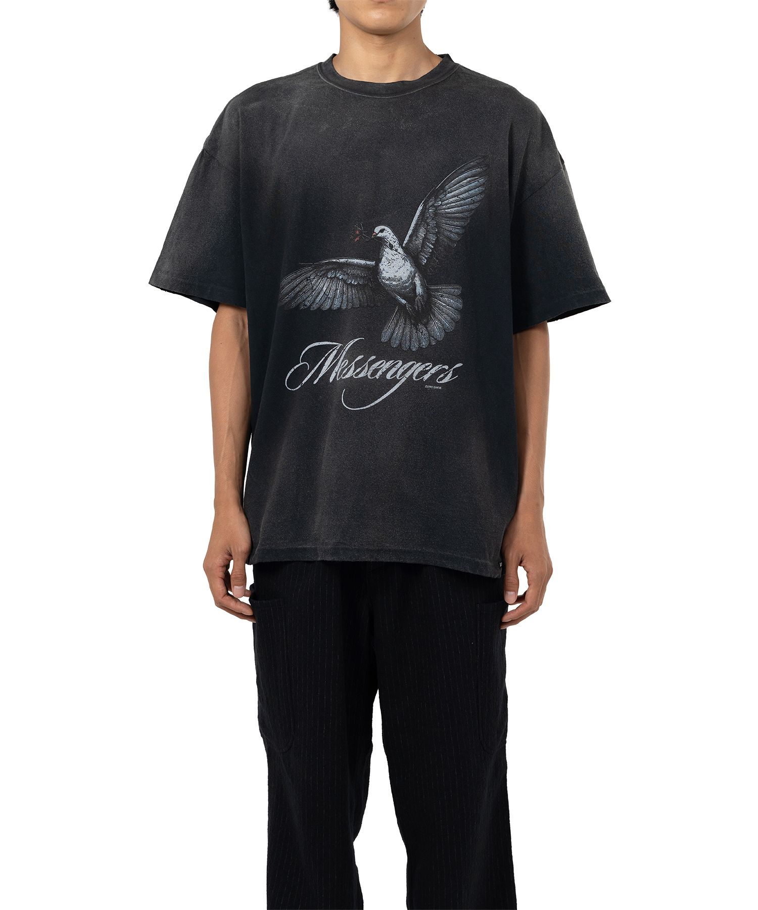 "Messenger Pigeon" Distressed T-shirt