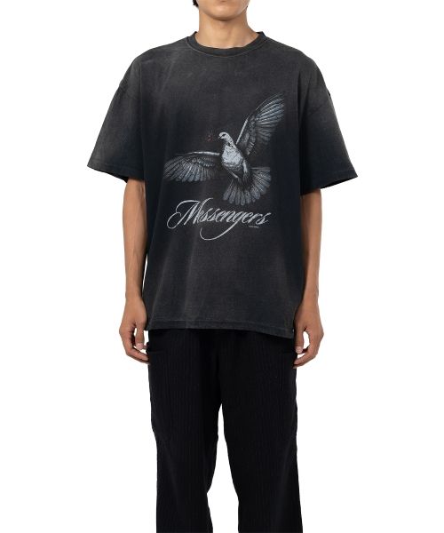 "Messenger Pigeon" Distressed T-shirt