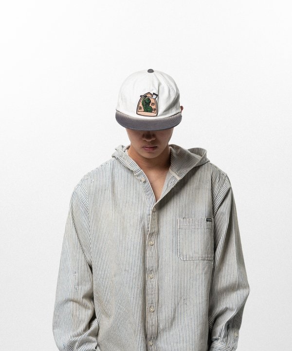 Embroidered Patch Distressed Cap