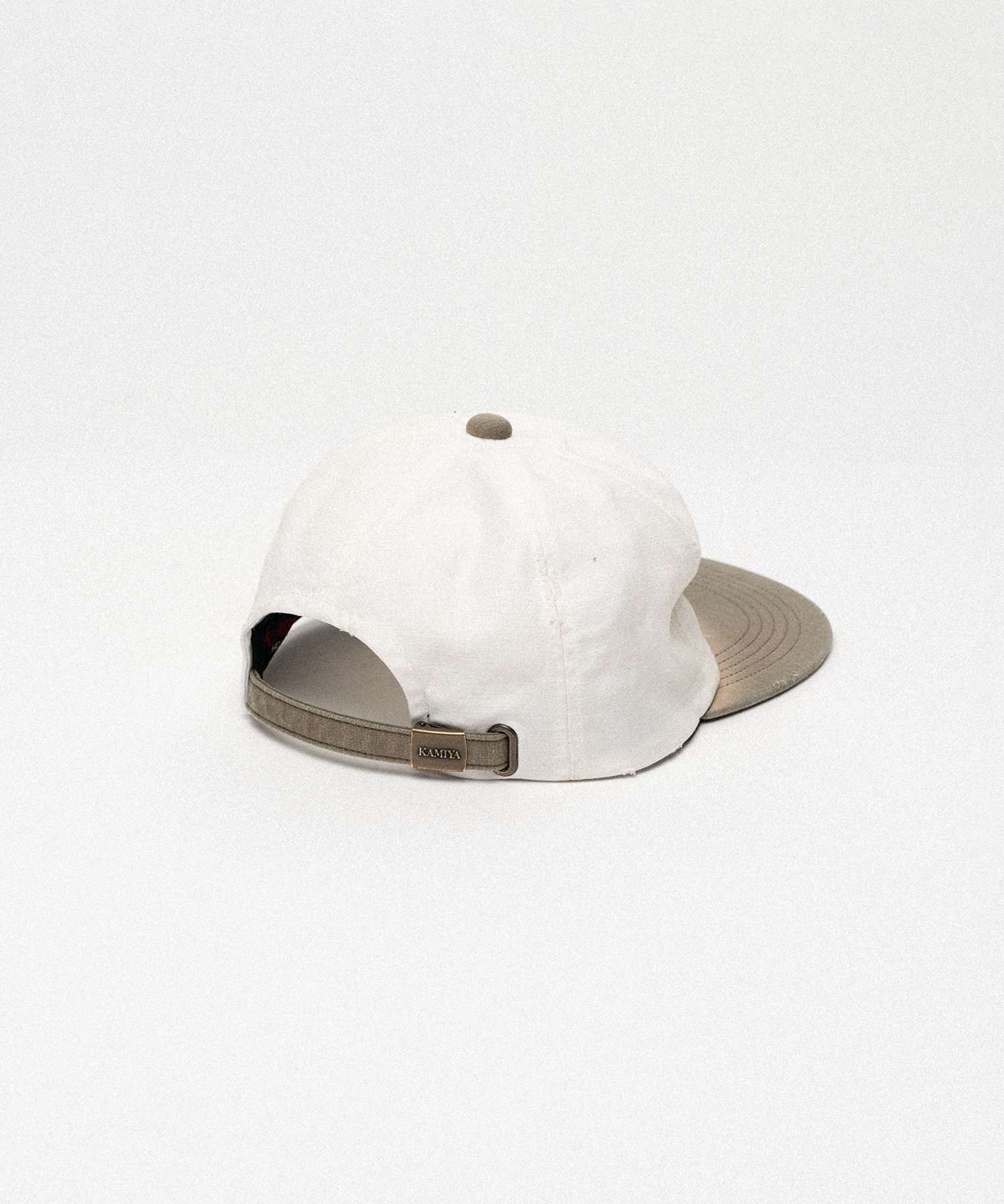 Embroidered Patch Distressed Cap