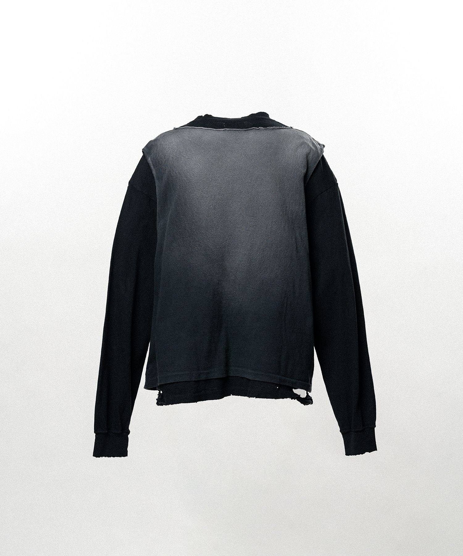 "THE DARKNESS WILL DISAPPEAR" Docking Long-Sleeve T-shirt