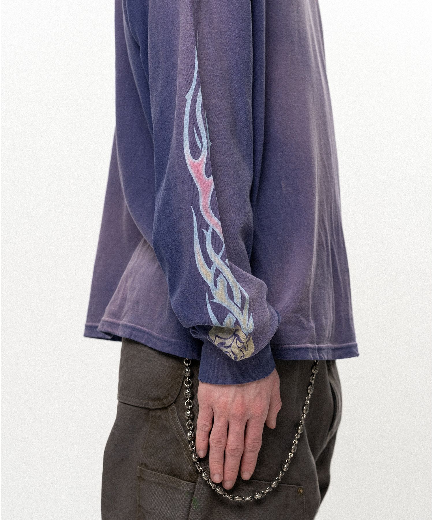 "ROSE-KMY" Distressed Long-Sleeve T-shirt