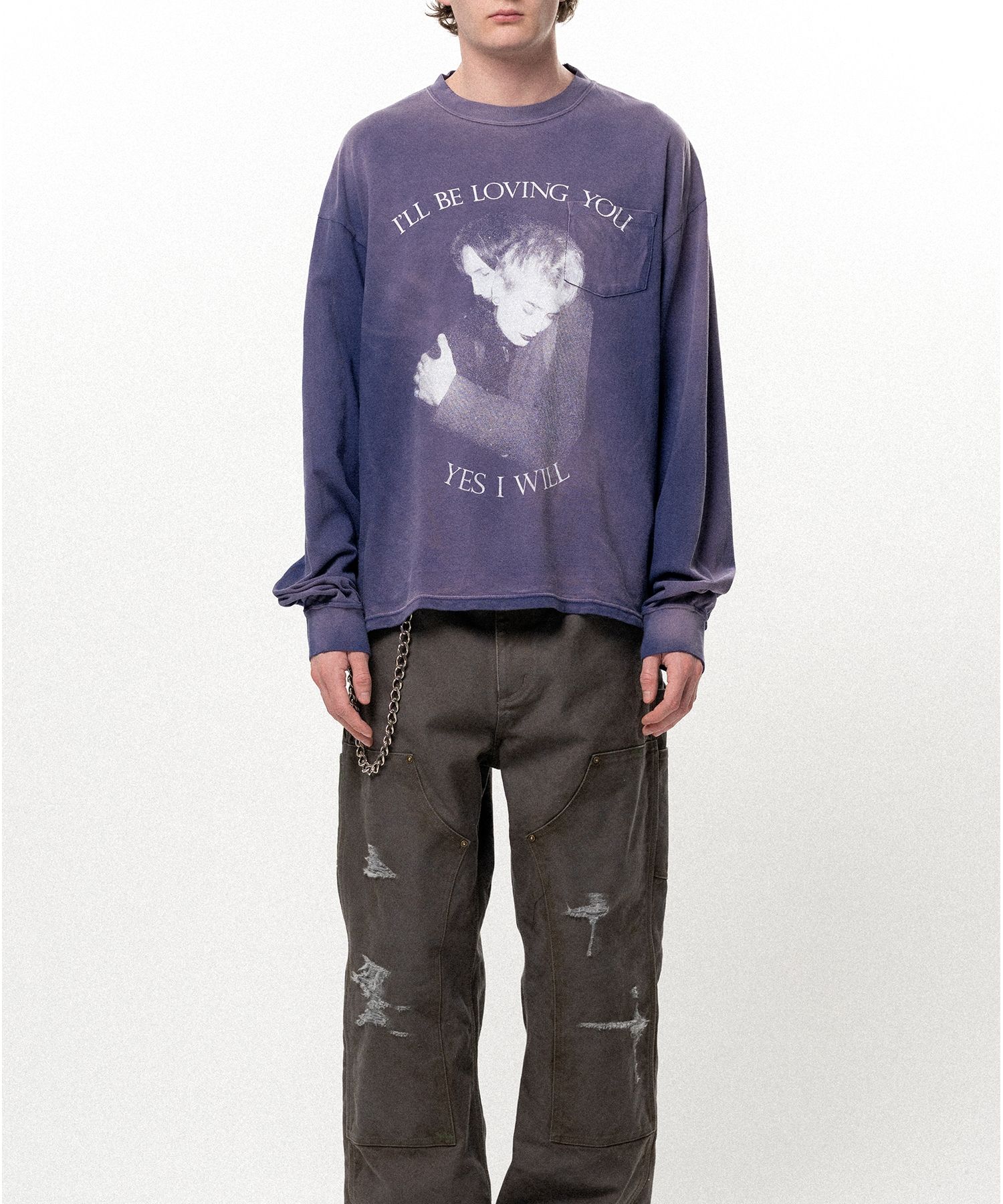 "LOVING" Distressed Long-Sleeve Pocket T-shirt