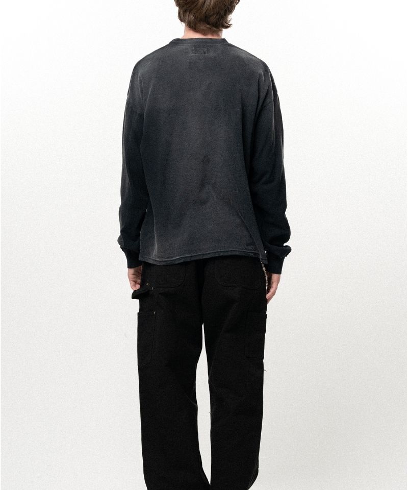 "LOVING" Distressed Long-Sleeve Pocket T-shirt