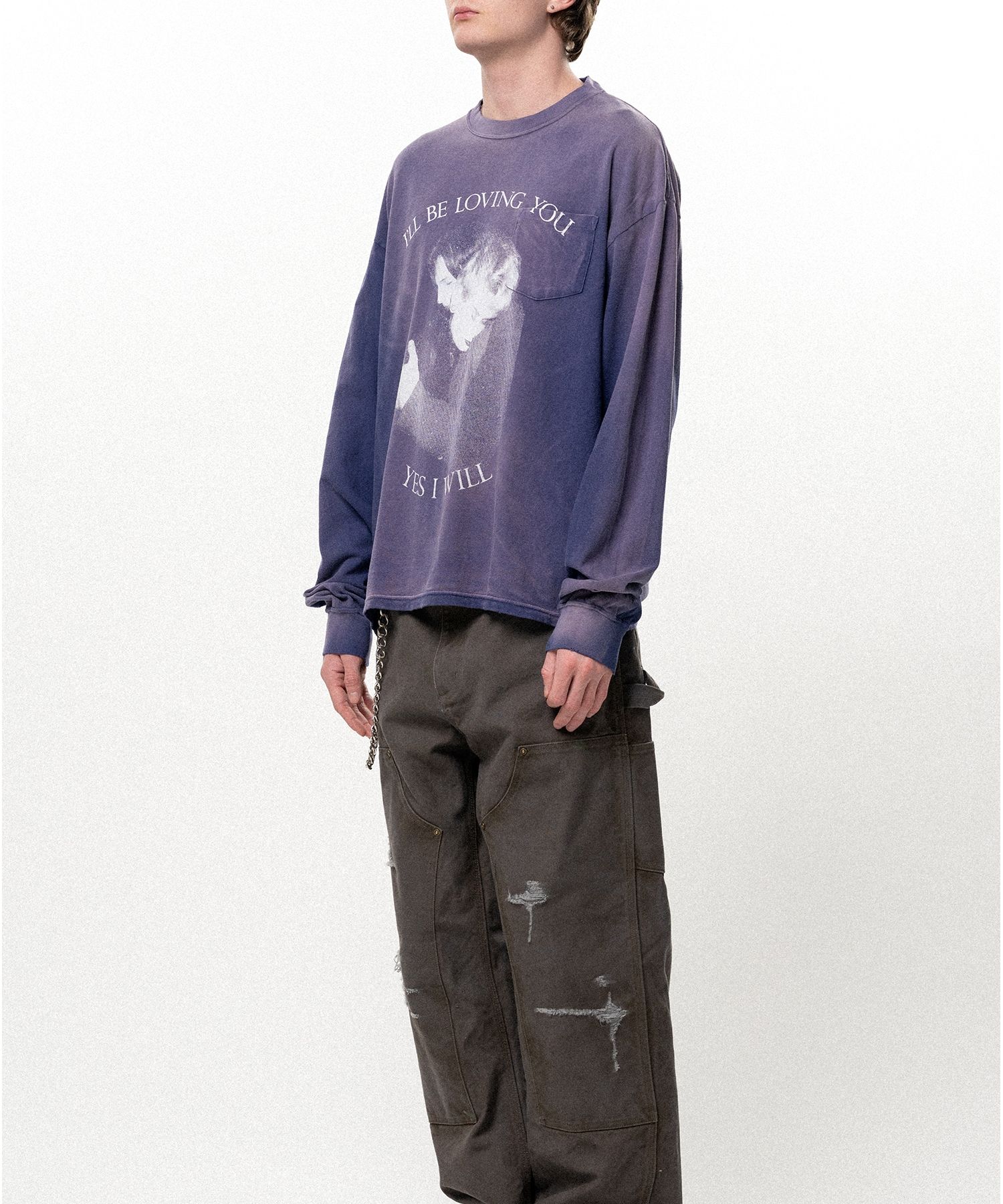 "LOVING" Distressed Long-Sleeve Pocket T-shirt