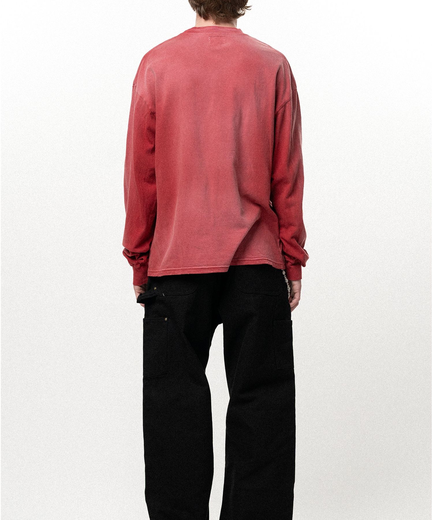 "LOVING" Distressed Long-Sleeve Pocket T-shirt