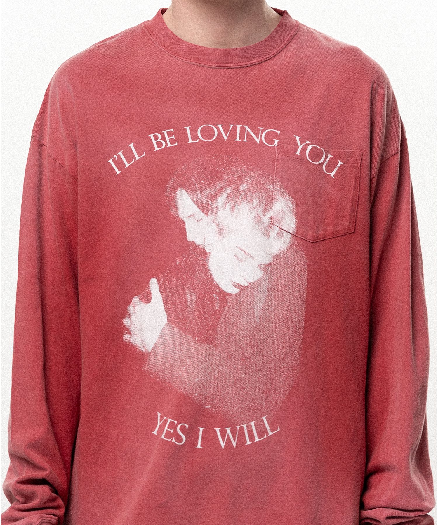 "LOVING" Distressed Long-Sleeve Pocket T-shirt