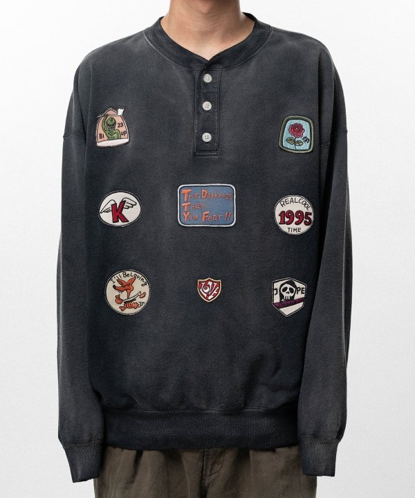 Henry Neck Sweat T/C with Multi-Patch Details