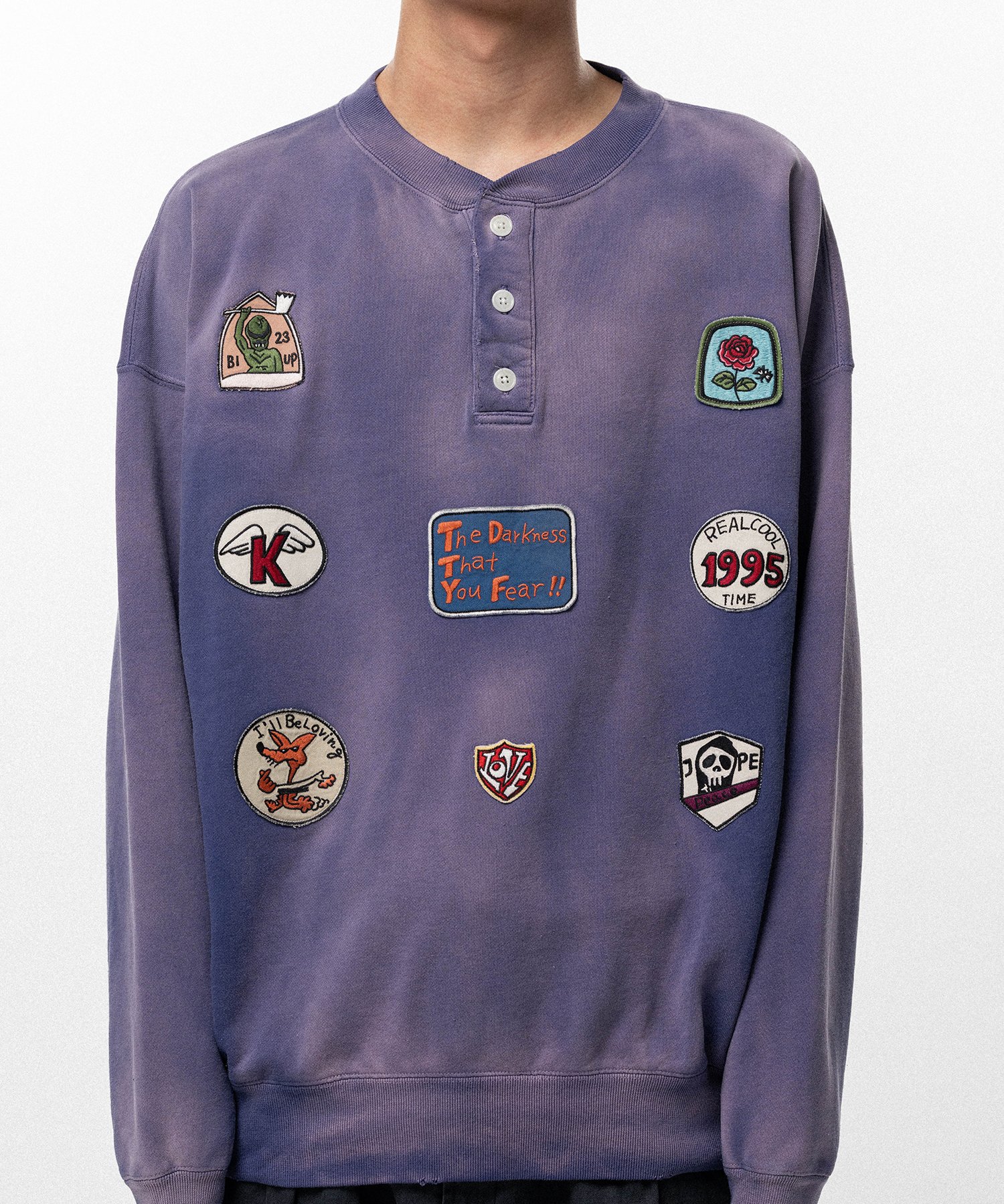 Henry Neck Sweat T/C with Multi-Patch Details