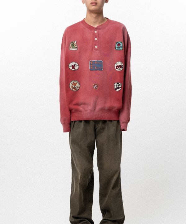 Henry Neck Sweat T/C with Multi-Patch Details