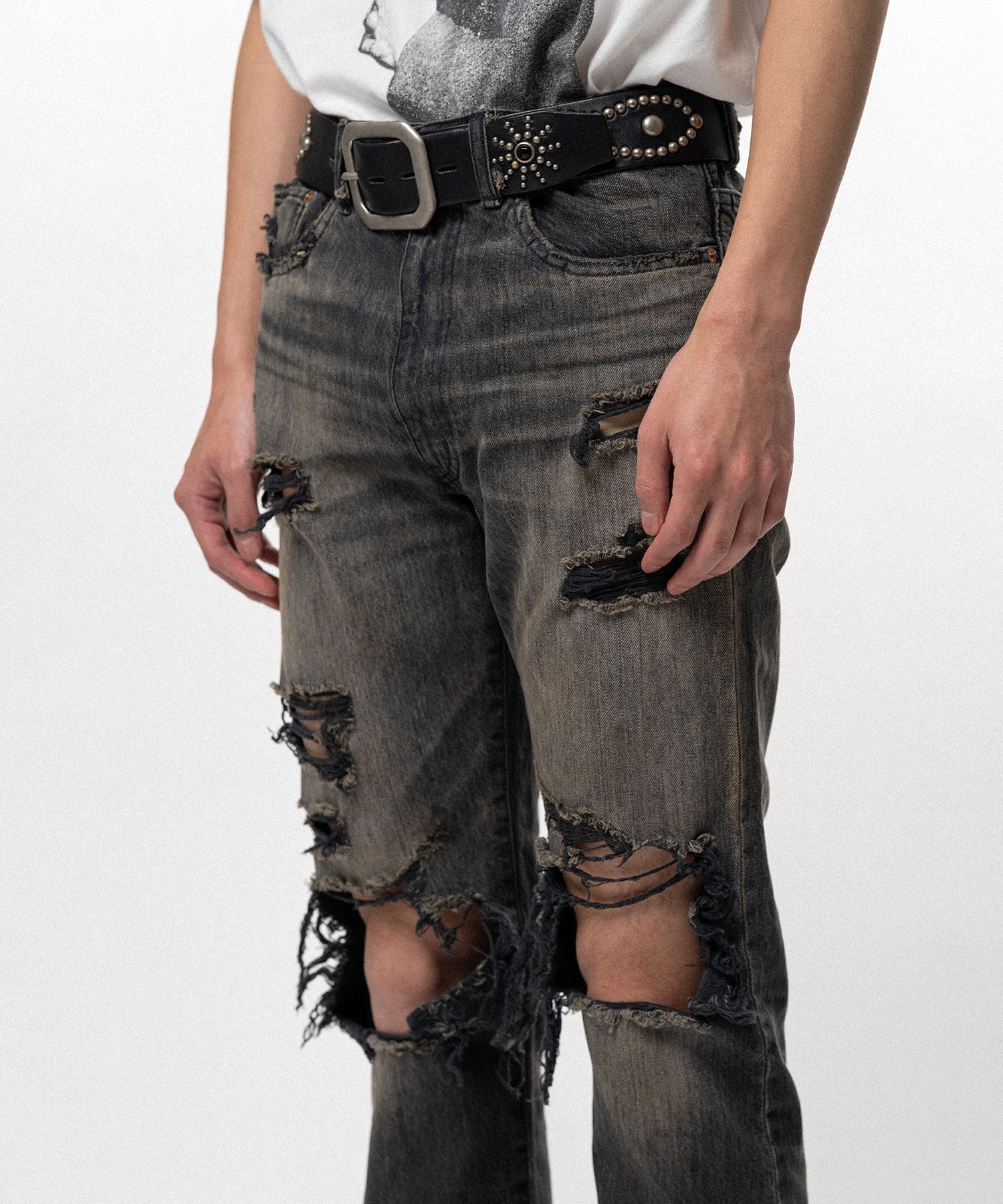 Distressed Bootcut Slim Denim Pants