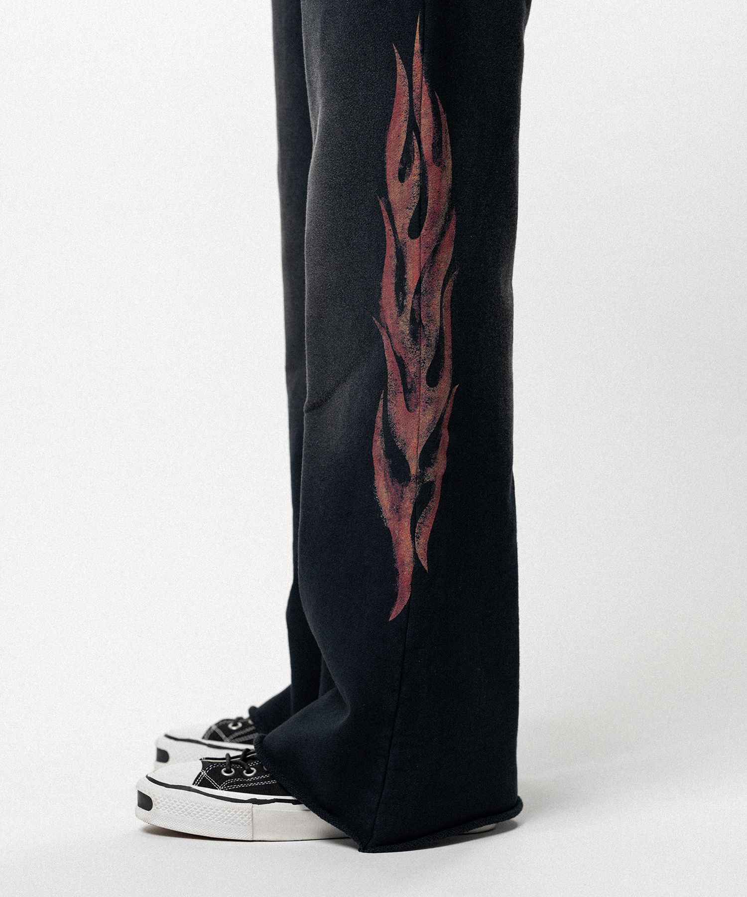 "CRAYON FLAME" Distressed Bootcut Sweat Pants