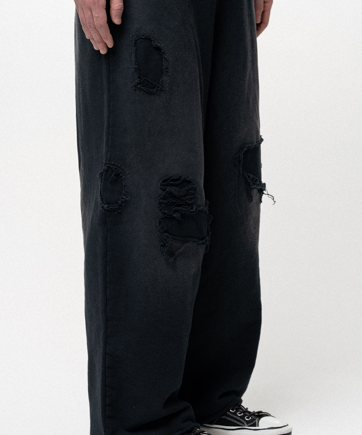 Repaired Name Patch Wide Sweat Pants